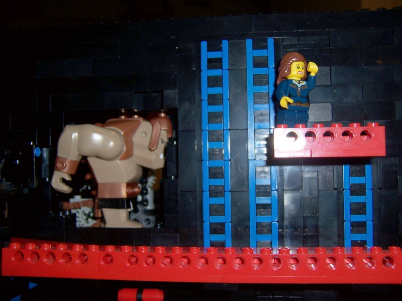 Illustration for article titled Moving Lego Donkey Kong People, Lego Donkey F*cking Kong